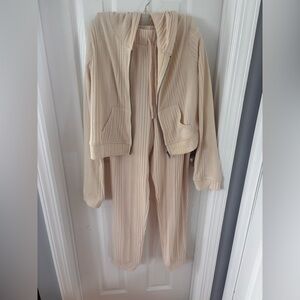 Self E | Cropped Sweatsuit